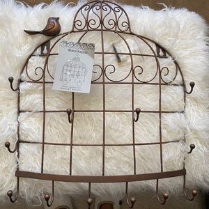 Wall hanging jewelry holder